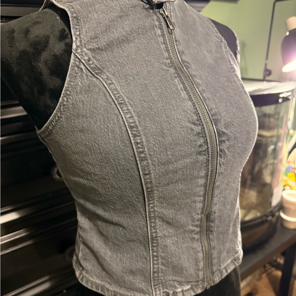 Wild Fable Gray Denim Vest - Picture 3 of 3